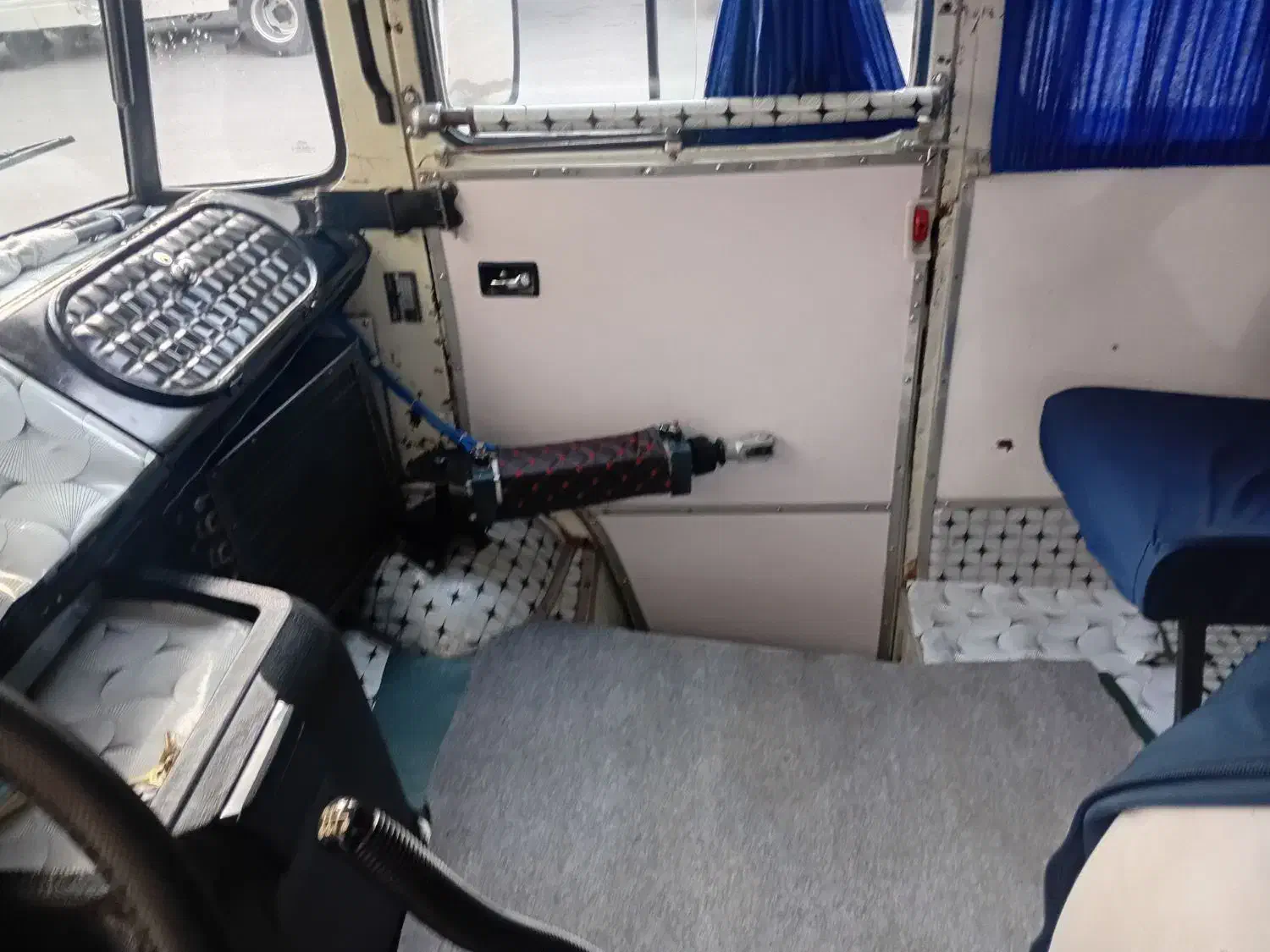 مینی بوس بنز|خودرو سنگین|فومن, |دیوار