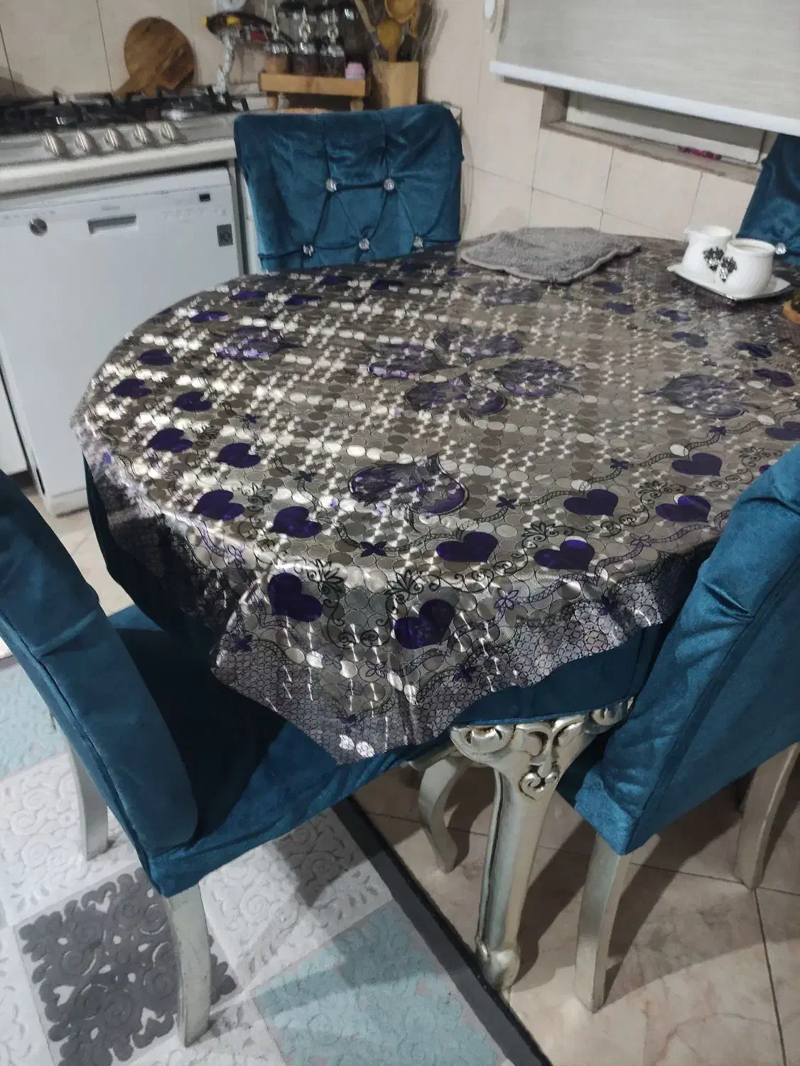 نهار خوری چوبی چهار نفر|میز و صندلی غذاخوری|تهران, نارمک جنوبی|دیوار