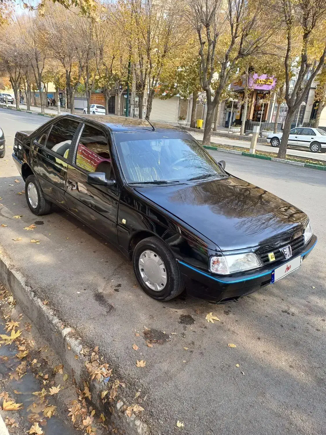 پژو ۴۰۵ مشکی مرتب|خودرو سواری و وانت|بروجرد, |دیوار