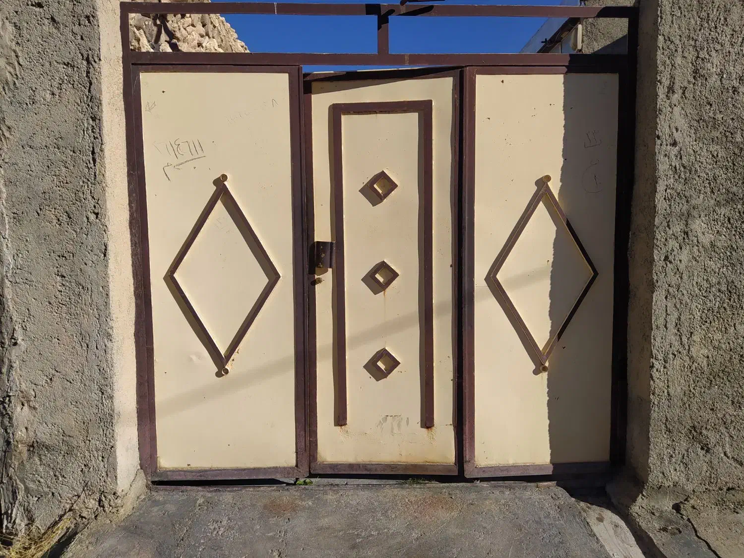 کرکره ورق گالوانیزه ضخیم ودرب دروازه|مصالح و تجهیزات ساختمان|دلبران, |دیوار