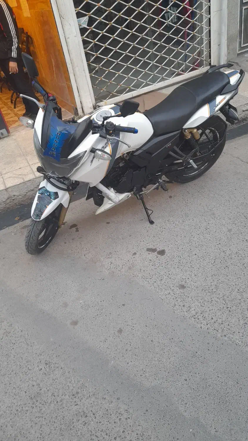 آپاچی ۱۸۰|موتورسیکلت|مشهد, شهید قربانی|دیوار