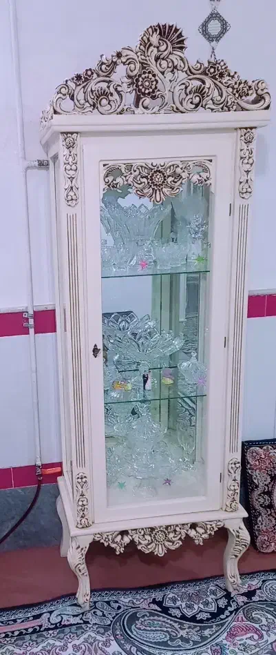 بوفه درحد|بوفه، ویترین، کنسول|قم, قلعه کامکار|دیوار