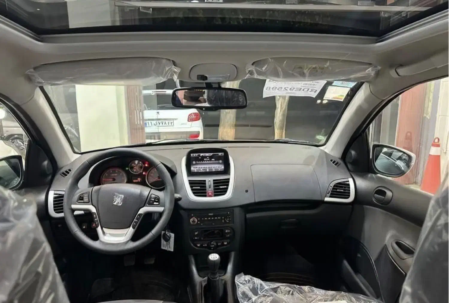 207دنده ای پاناtup+ اقساطی/صفروخشک/تحویل یکساعته.|خودرو سواری و وانت|تهران, صادقیه|دیوار