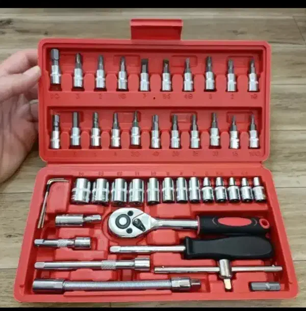 آچار بکس یا جعبه بکس۶۷۹ هزار به شرط|ابزارآلات|بروجرد, |دیوار