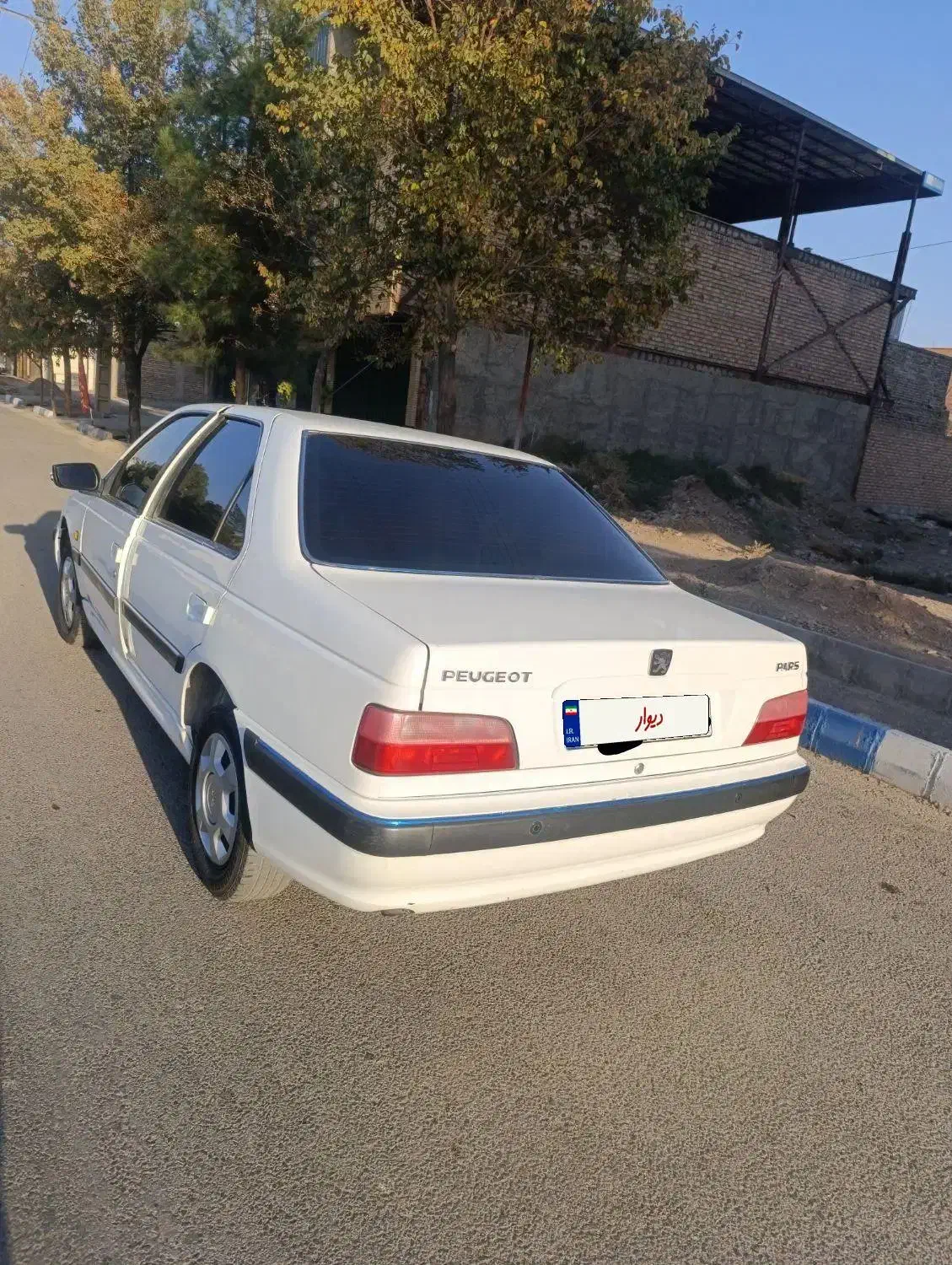 پارس ۱۴۰۰ تمیز|خودرو سواری و وانت|زرند, |دیوار