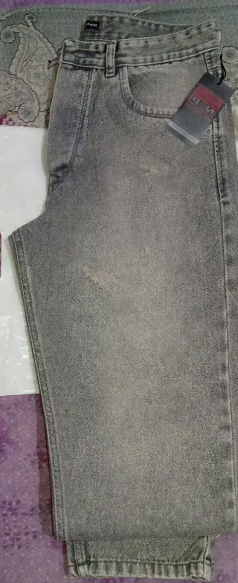 شلوار جین اصلی  و کتونی ادیداس سامبا و ی هودی نایک|لباس|یزد, |دیوار