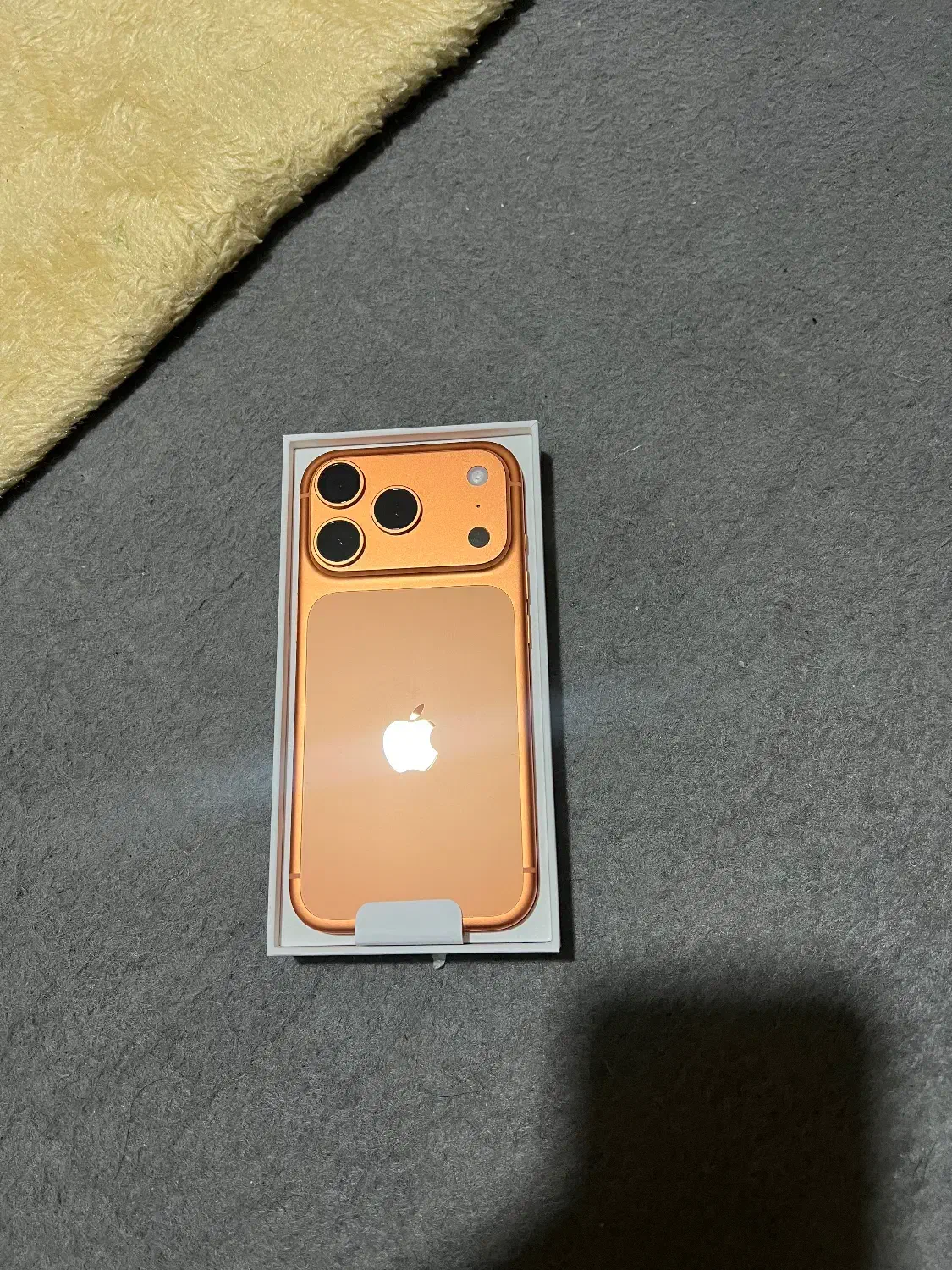 آیفون ۱۷ پرو  IPhone 17 pro  zaa تعویض با ۱۶|موبایل|تهران, درکه|دیوار