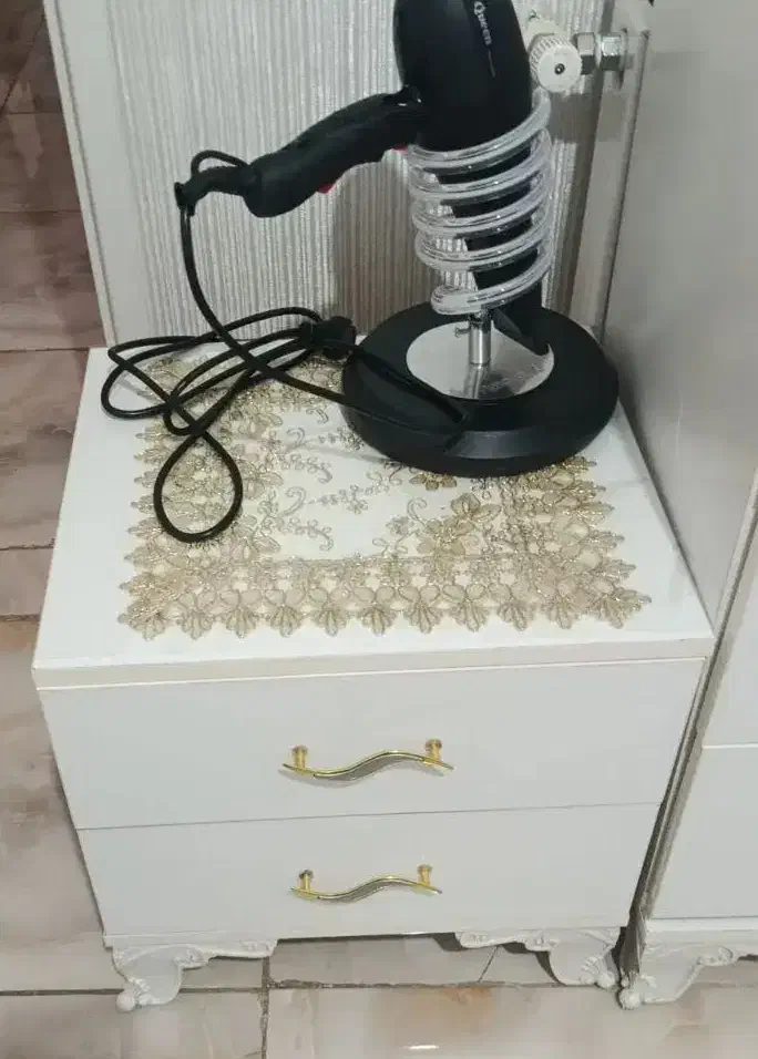 سرویس خواب|تخت و سرویس خواب|هشتگرد, مدرس|دیوار