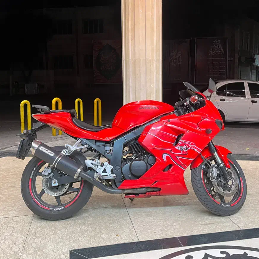 موتور طرح سنگین هیوسانگ مگلی نینجا|موتورسیکلت|تبریز, |دیوار