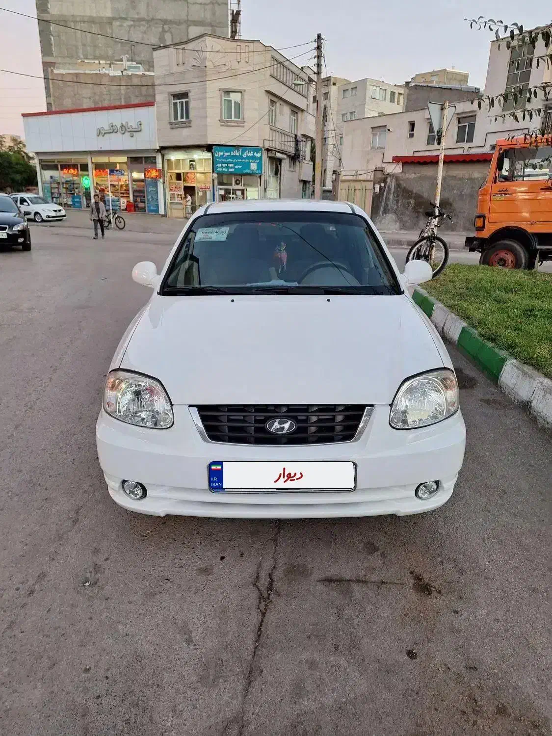 هیوندا ورنا|خودرو سواری و وانت|اردبیل, |دیوار