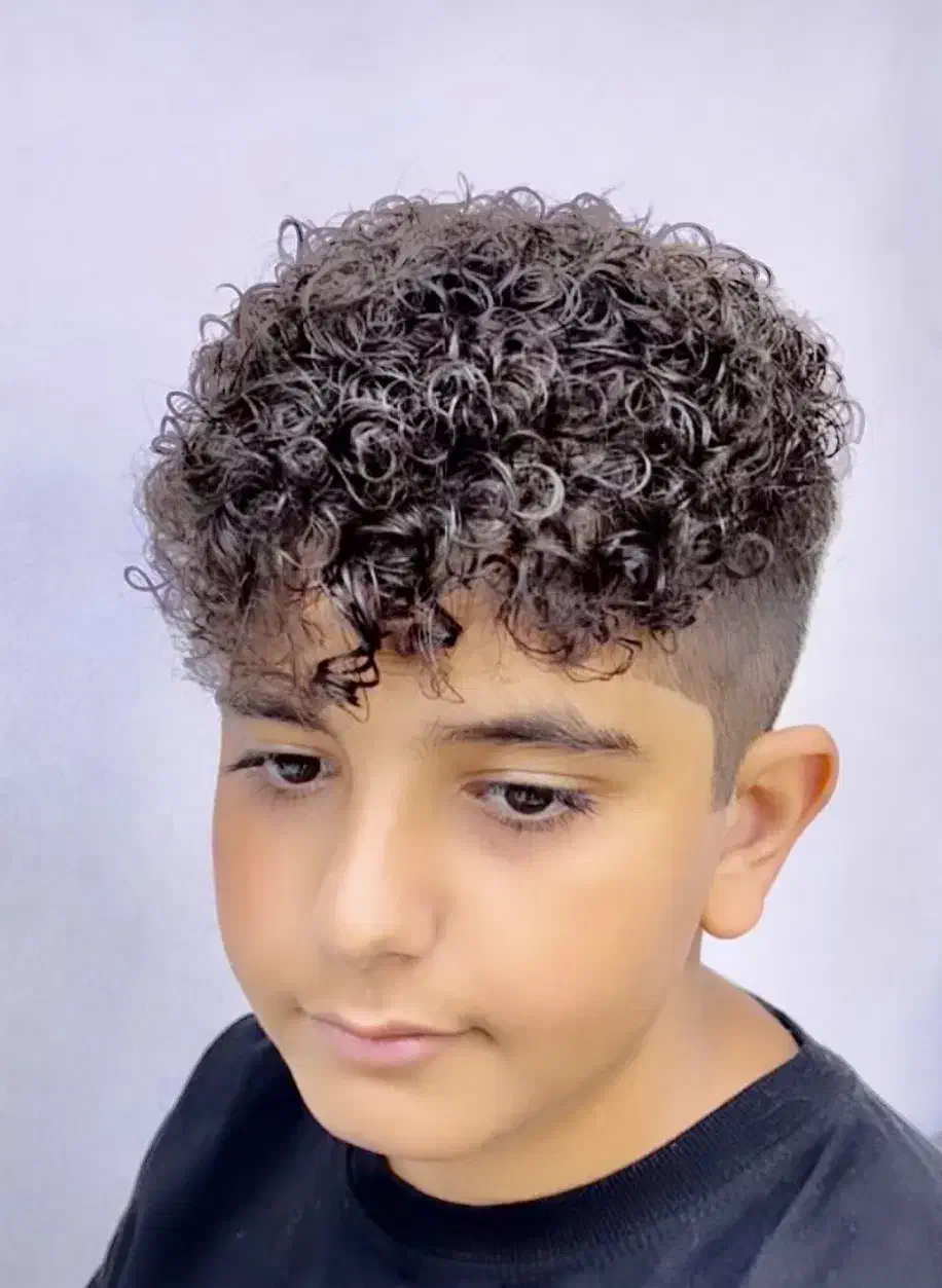 فر موی آقایان کودکان/ فر شش ماهه/فر دائم/آموزش|خدمات آرایشگری و زیبایی|اصفهان, عباسآباد|دیوار