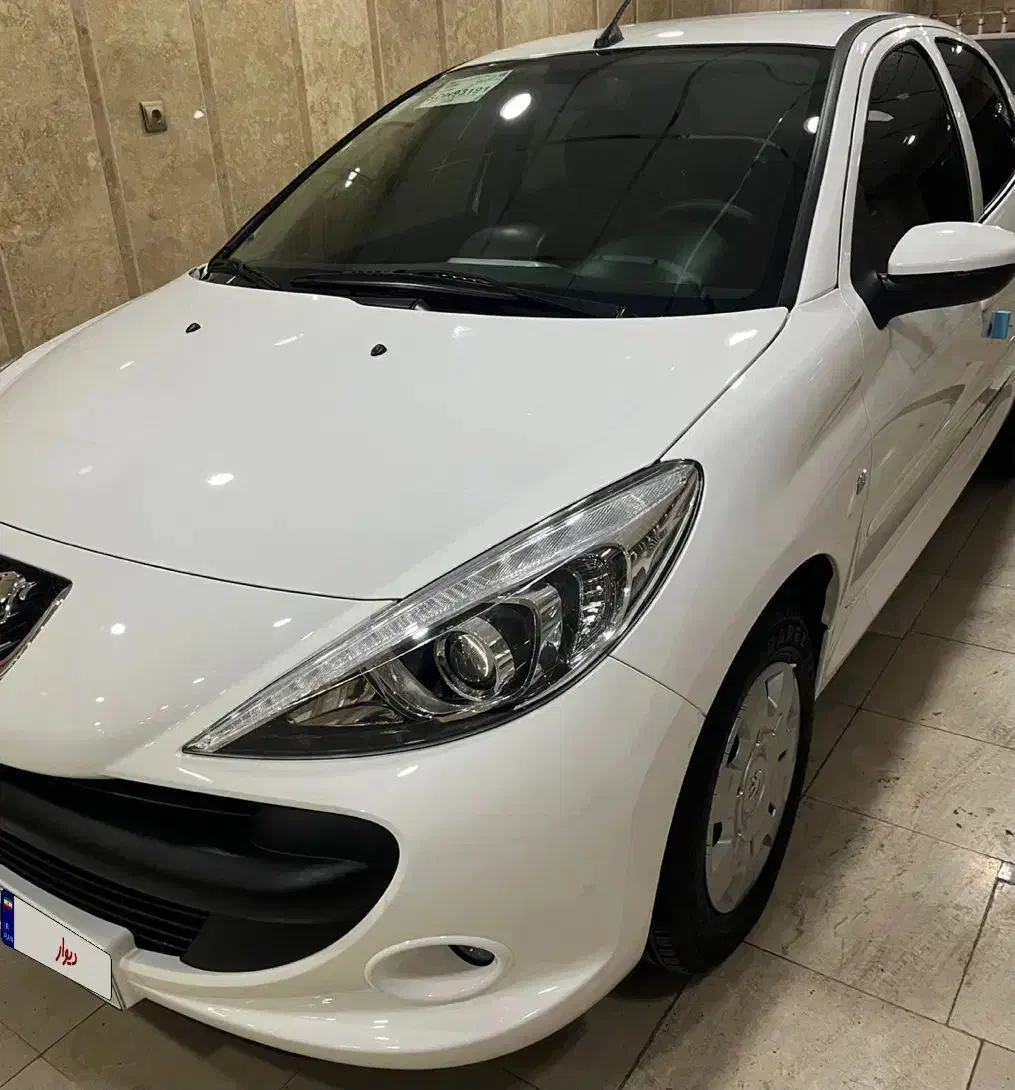 ۲۰۷فلزهیدرولیک مدل ۴۰۴|خودرو سواری و وانت|قم, شهرک قدس|دیوار