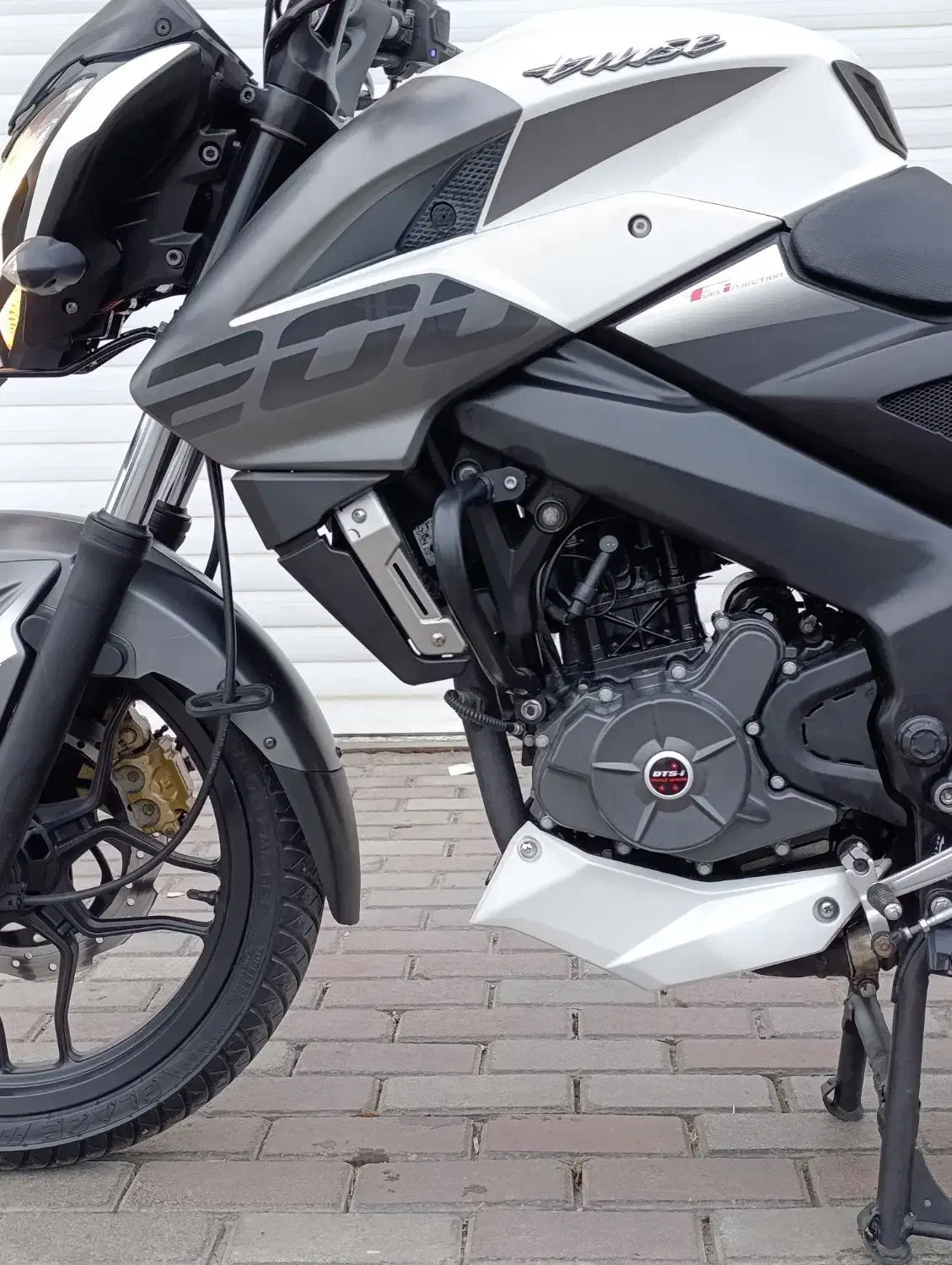 NS200|موتورسیکلت|گنبد کاووس, |دیوار