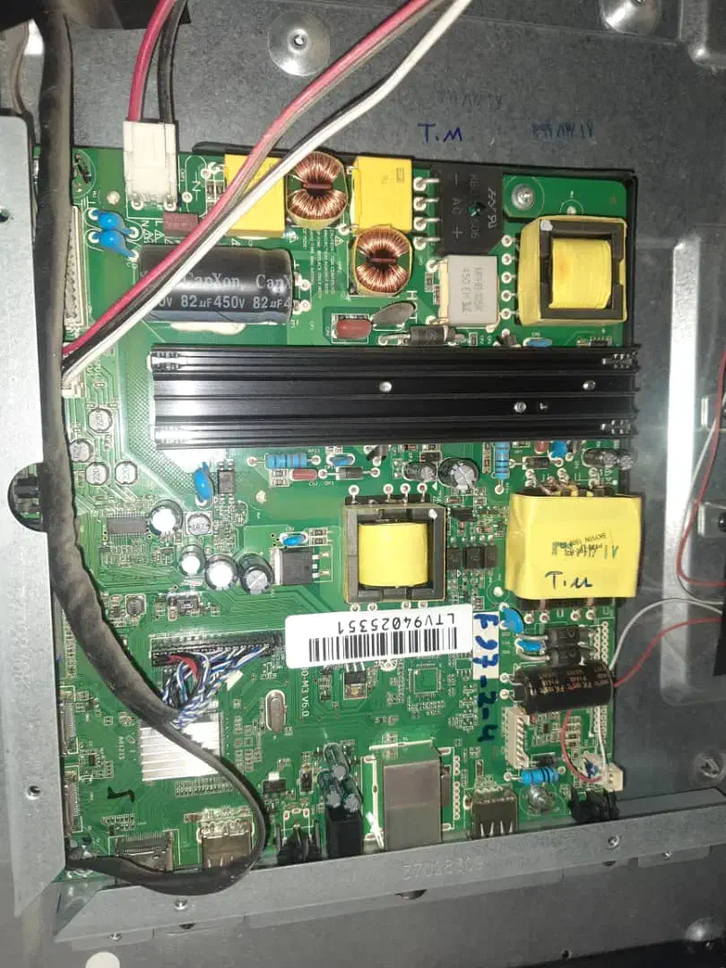 تلویزیون|تلویزیون و پروژکتور|الیگودرز, |دیوار