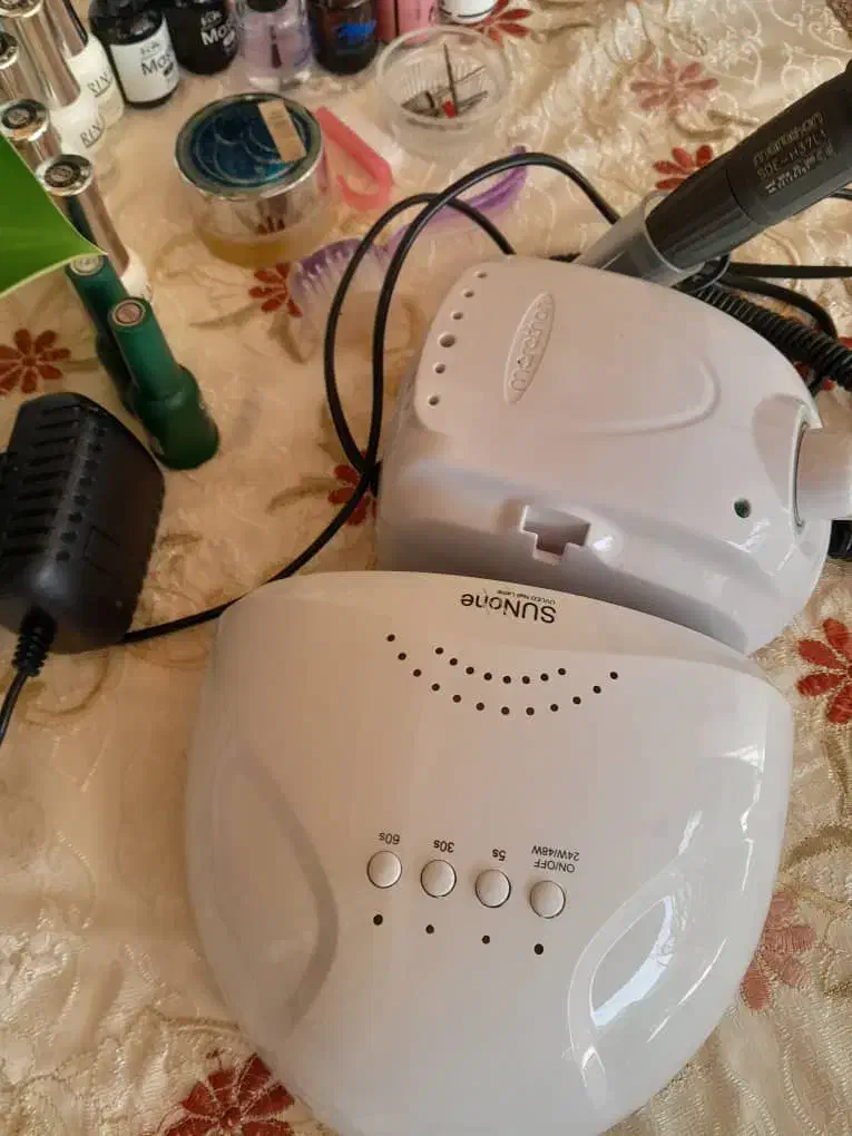 وسایل کاشت ناخن|آرایشی، بهداشتی، درمانی|بندر انزلی, باغ زمانی|دیوار