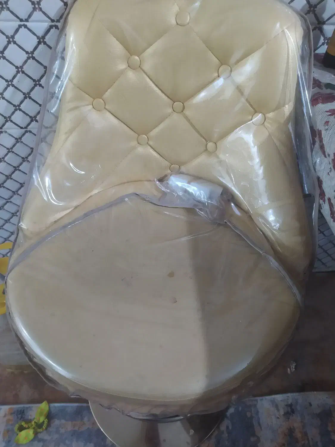 صندلی اپن|صندلی و نیمکت|اندیمشک, |دیوار