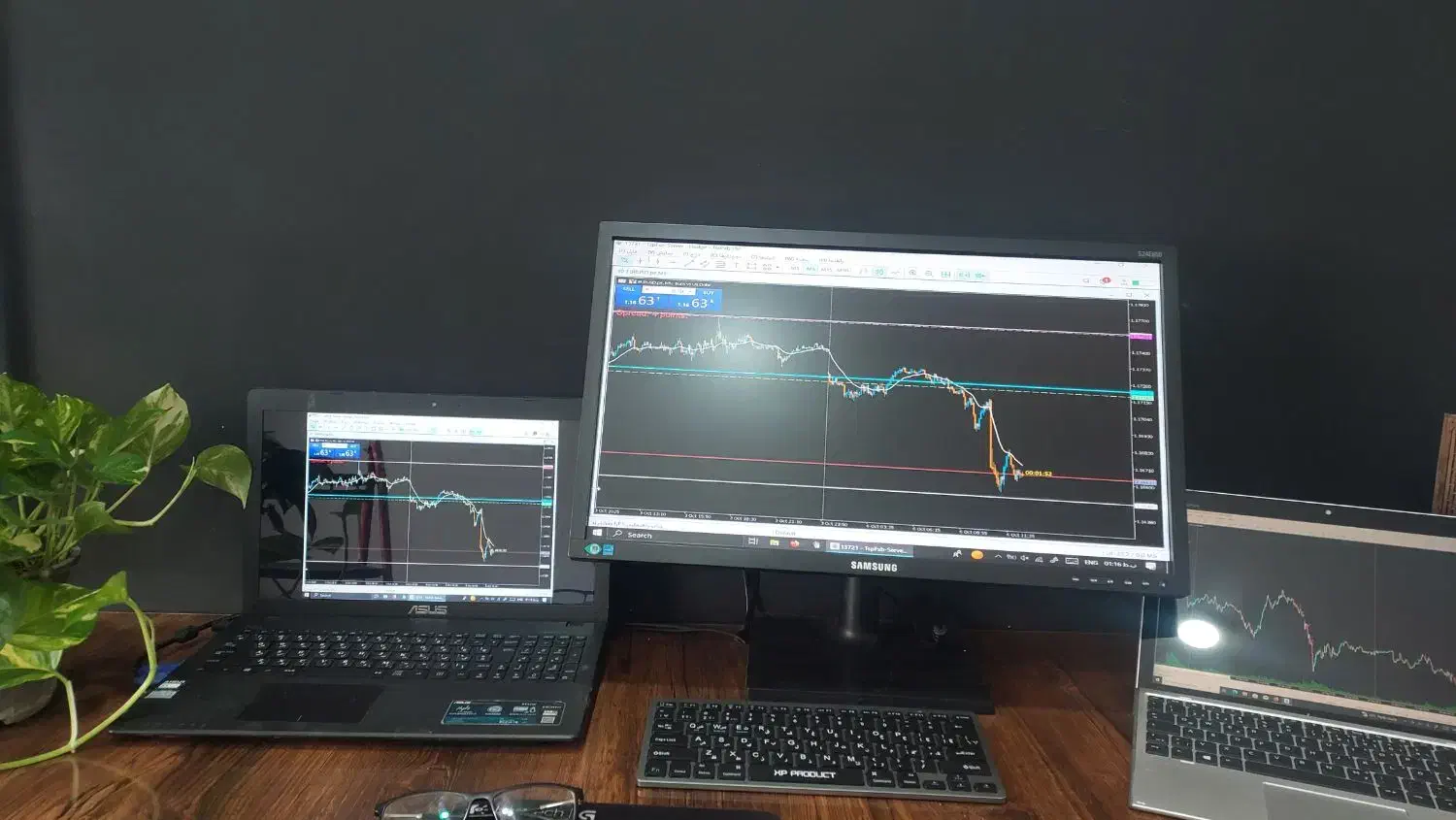 مانیتور ۲۴ اینچ|رایانه رومیزی|علی‌آباد کتول, |دیوار