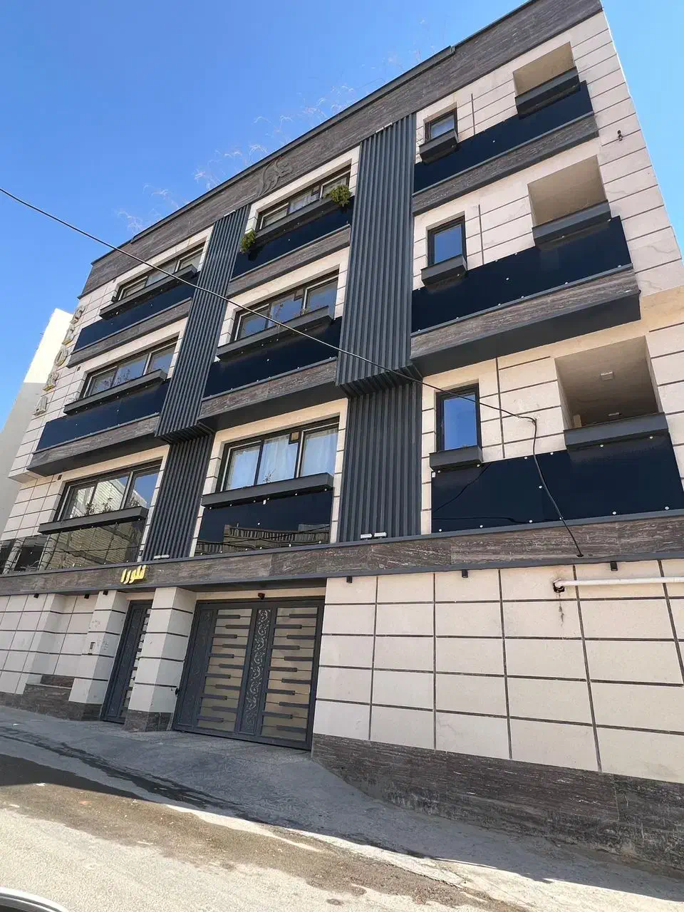 2خوابه/120متری/6واحدی/کلید نخورده/بلوار دانش|فروش آپارتمان|صدرا-فارس, فاز ۱|دیوار