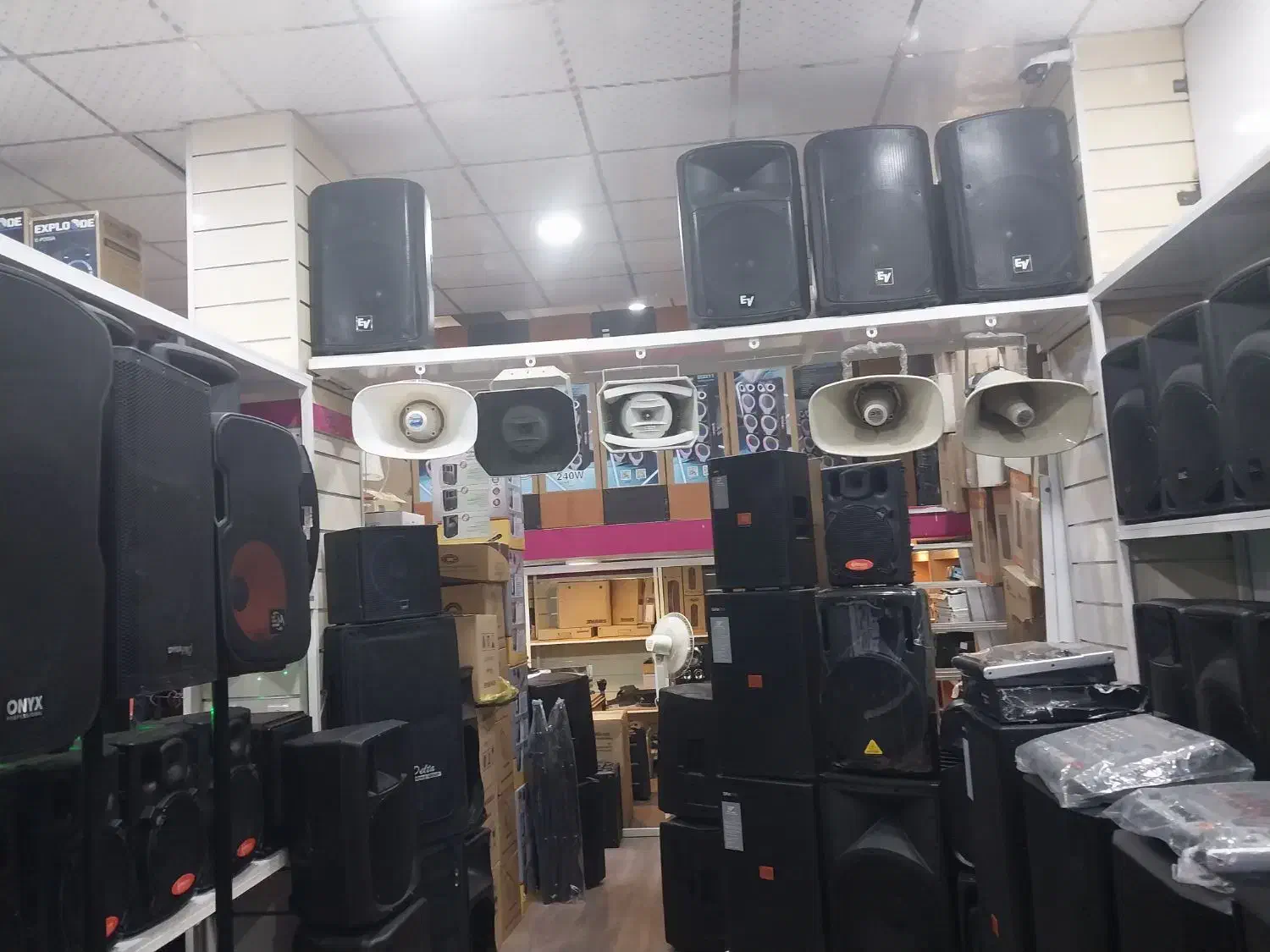 باند. آمپلی فایر. اسپیکر. بوق. تندر|سیستم صوتی خانگی|شیراز, زند|دیوار