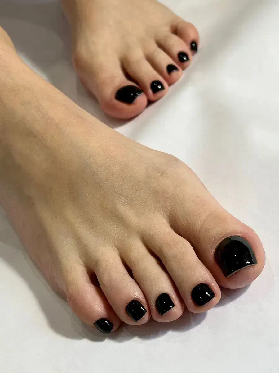 آموزش کاشت ناخن ومیکروابرووپدیکورپاو..|خدمات آرایشگری و زیبایی|قائمشهر, |دیوار