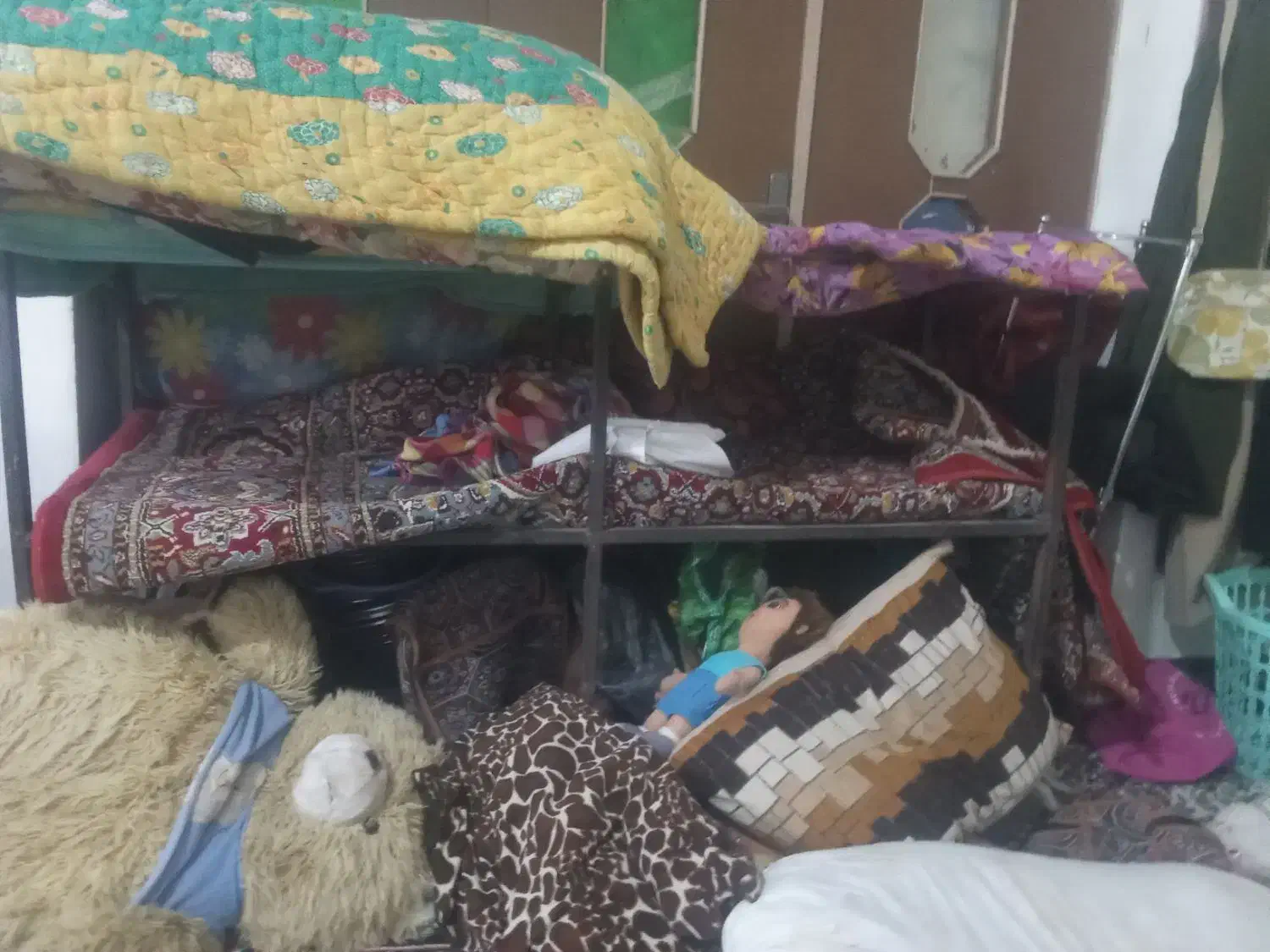 تخت بزرگ دو طبقه|تخت و سرویس خواب|زابل, |دیوار