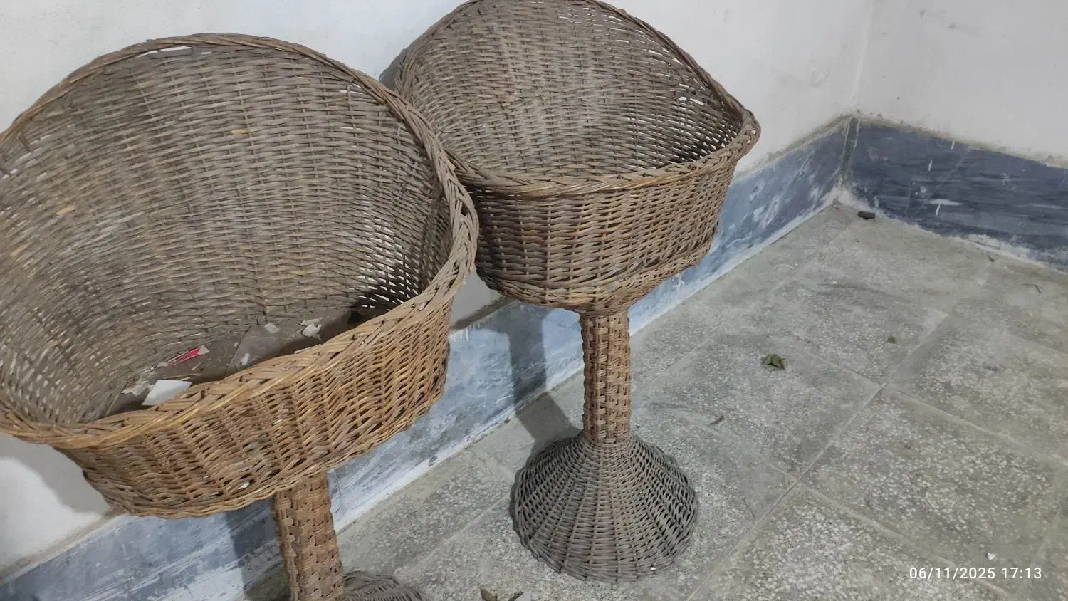 سبد حصیری قدیمی قیمت مناسب|صنایع دستی و سایر لوازم تزئینی|گرگان, |دیوار