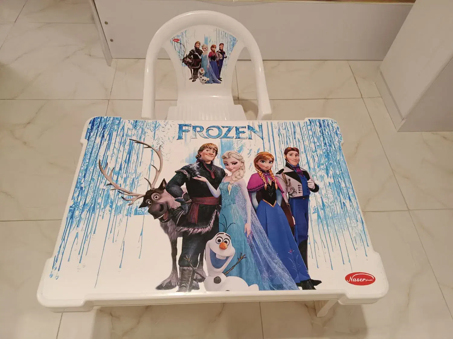 میز صندلی|اسباب و اثاث بچه|همدان, |دیوار