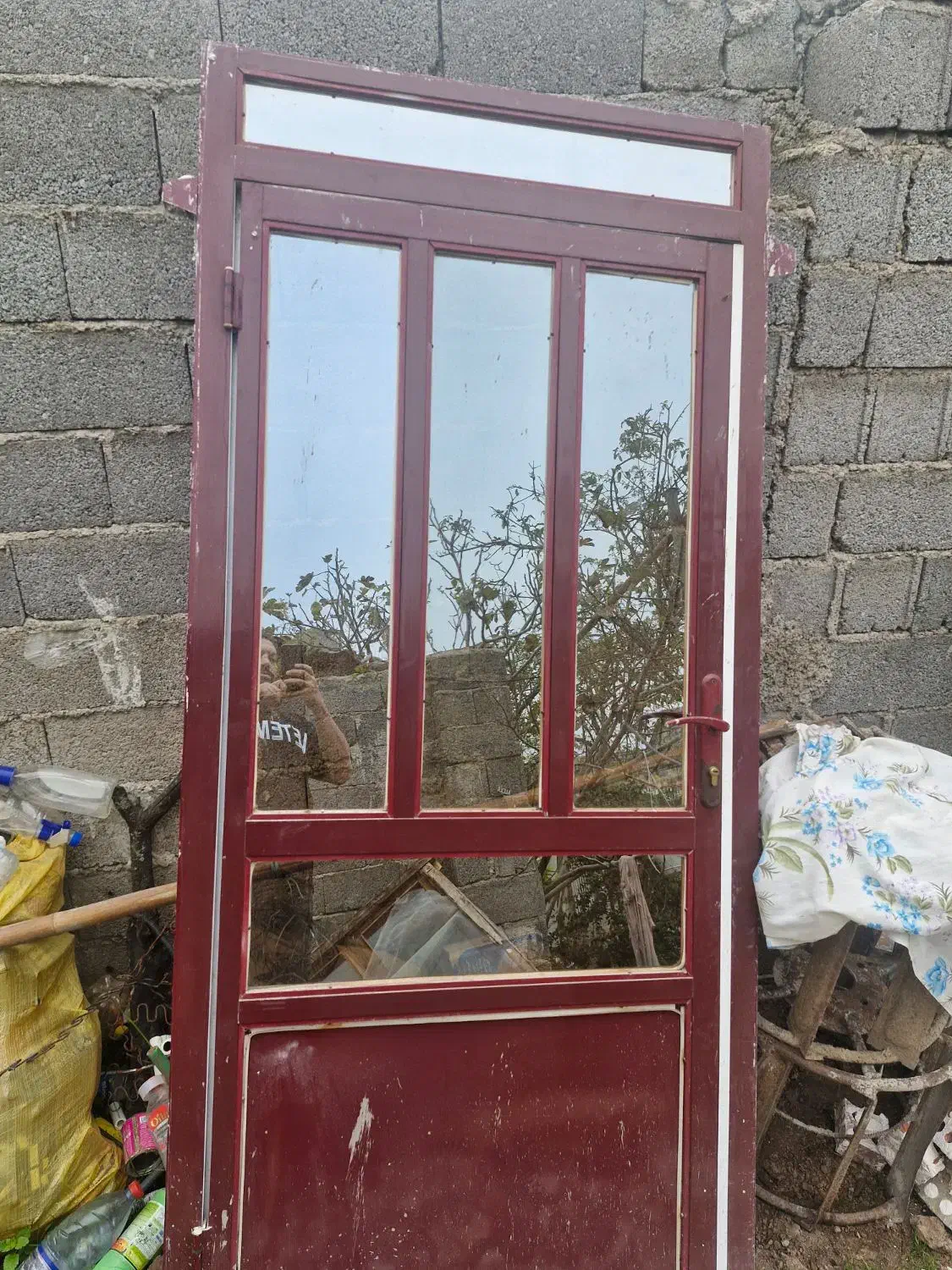 درب و پنجره آلمینیوم|مصالح و تجهیزات ساختمان|کوچصفهان, |دیوار