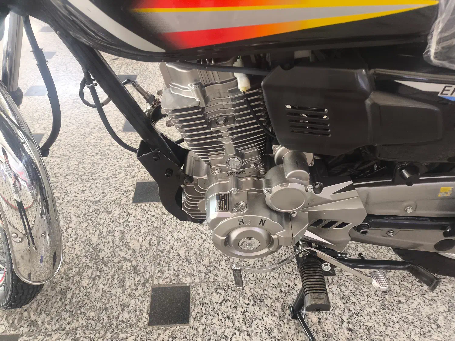 موتور سیکلت پیشرو ۲۰۰|موتورسیکلت|ورامین, خیر آباد|دیوار