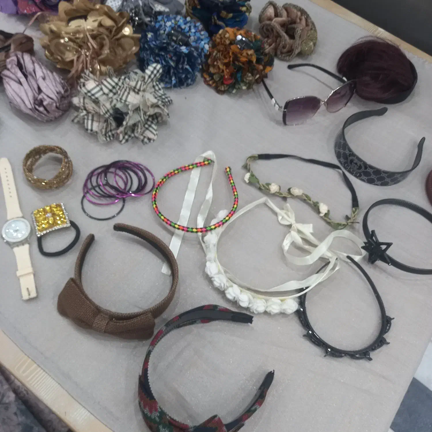 اکسسوری تل گلسر عینک کلیپس هدبند ساعت|زیورآلات و اکسسوری|تهران, مینای جنوبی|دیوار