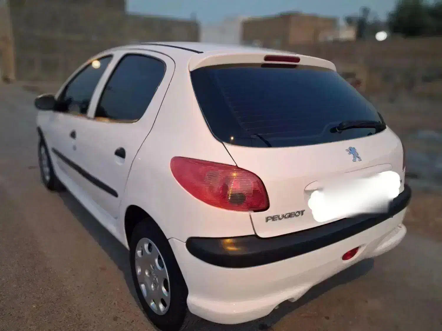 206 سفید تیپ 2|خودرو سواری و وانت|اصفهان, شهرک کاوه|دیوار