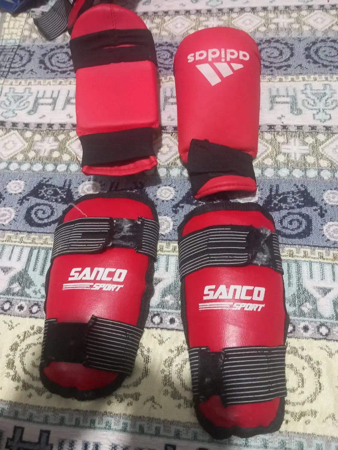 دستکش بوکس.شکم گیر|تجهیزات ورزشی|تبریز, |دیوار