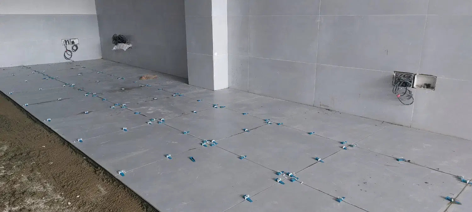 کاشی کاری و نما کاری|خدمات پیشه و مهارت|هشتگرد, شهرک ریحانه|دیوار