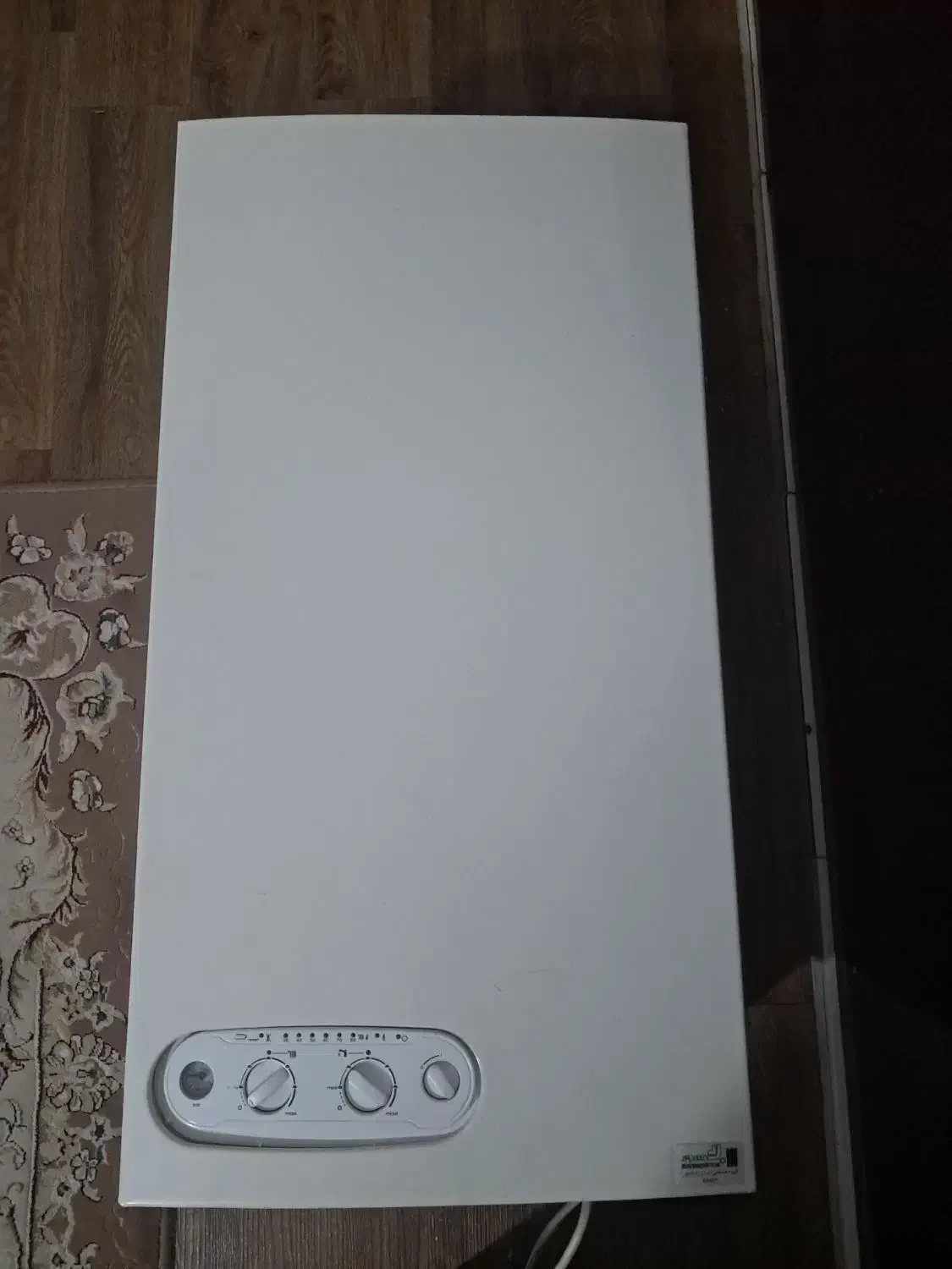 پکیج ایران رادیاتور|آبگرمکن، پکیج، شوفاژ|بومهن, |دیوار