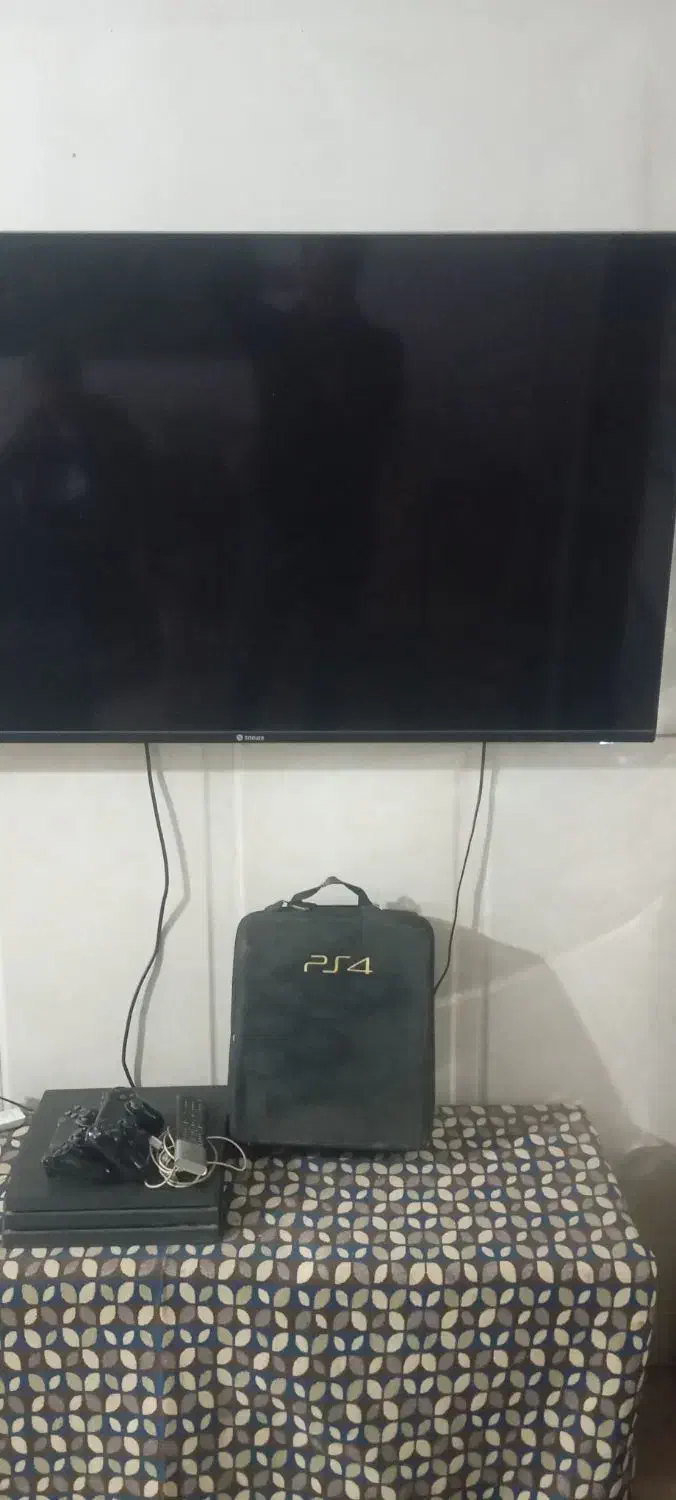 ps4 پرو و تلویزیون 55|کنسول، بازی ویدئویی و آنلاین|گنبد کاووس, |دیوار