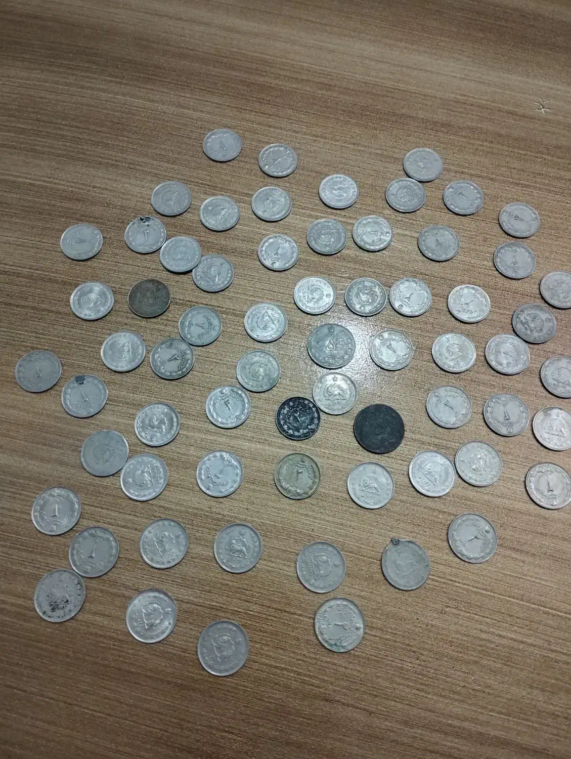 سکه قدیمی|کلکسیون سکه، تمبر، اسکناس|رودهن, |دیوار