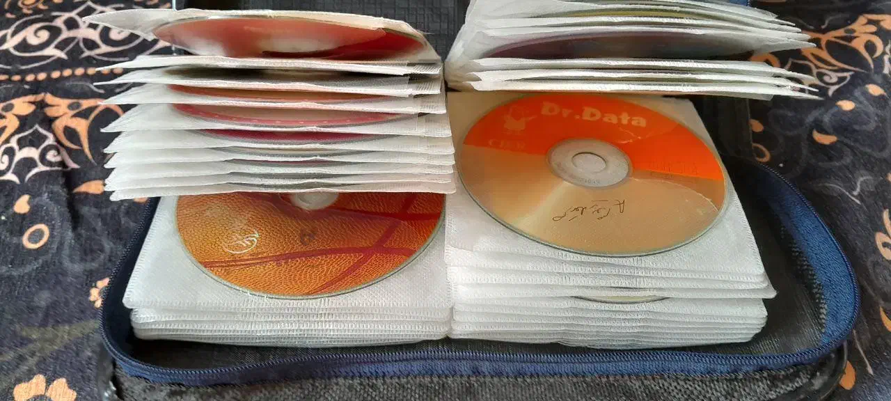 دی وی دی و۴۰ عددفبلم سینمایی ایرانی س دی|پخش‌کننده DVD و ویدیو|اندیشه, اندیشه فاز ۱|دیوار
