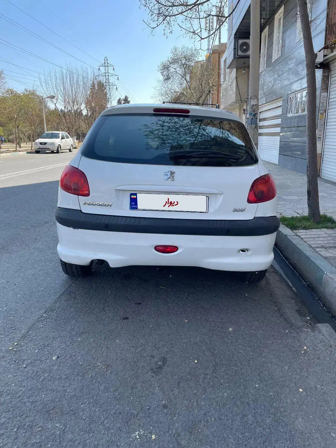 206  تیپ ۲ سفید|خودرو سواری و وانت|تهران, خزانه|دیوار