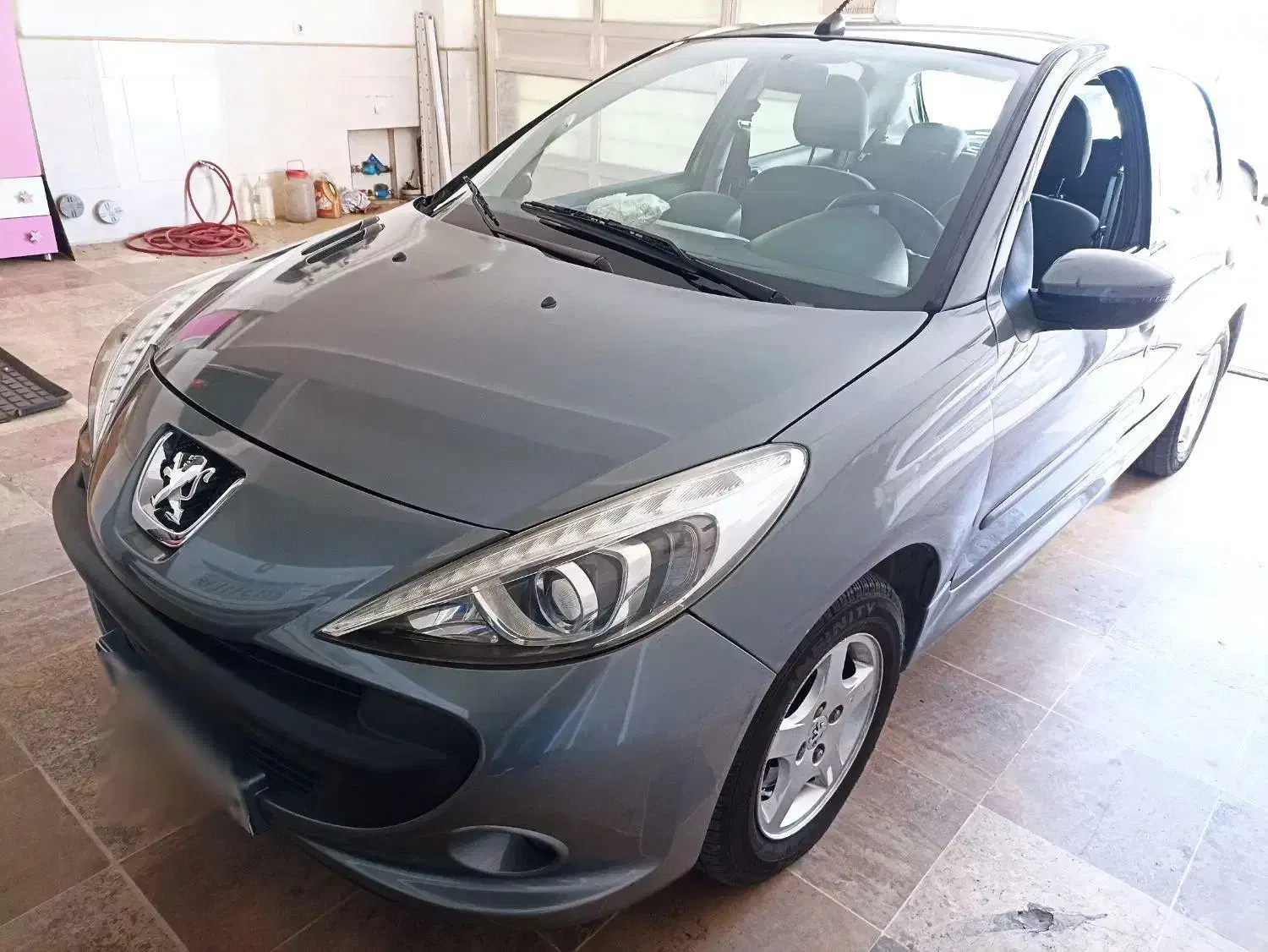 207اتومات مدل 96 تمام رنگ  فول سفارشی|خودرو سواری و وانت|قم, چهل درخت‎|دیوار