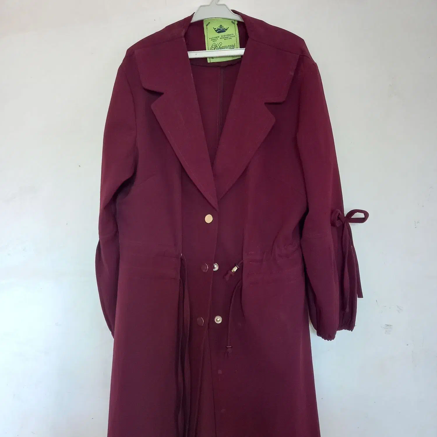 لباس|لباس|بیجار, |دیوار