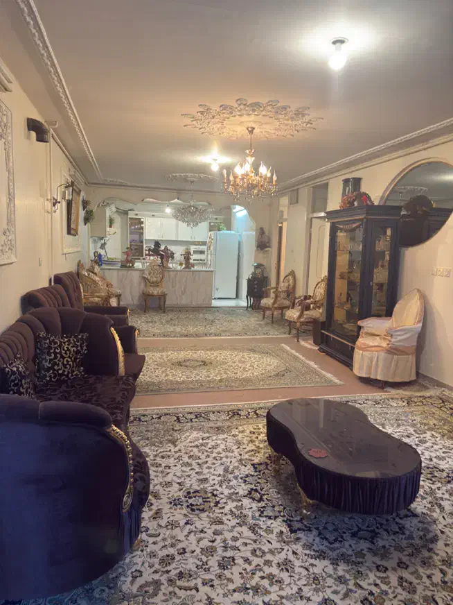 خانه ویلایی سه طبقه بلوارشهرداری|فروش خانه و ویلا|بروجرد, |دیوار