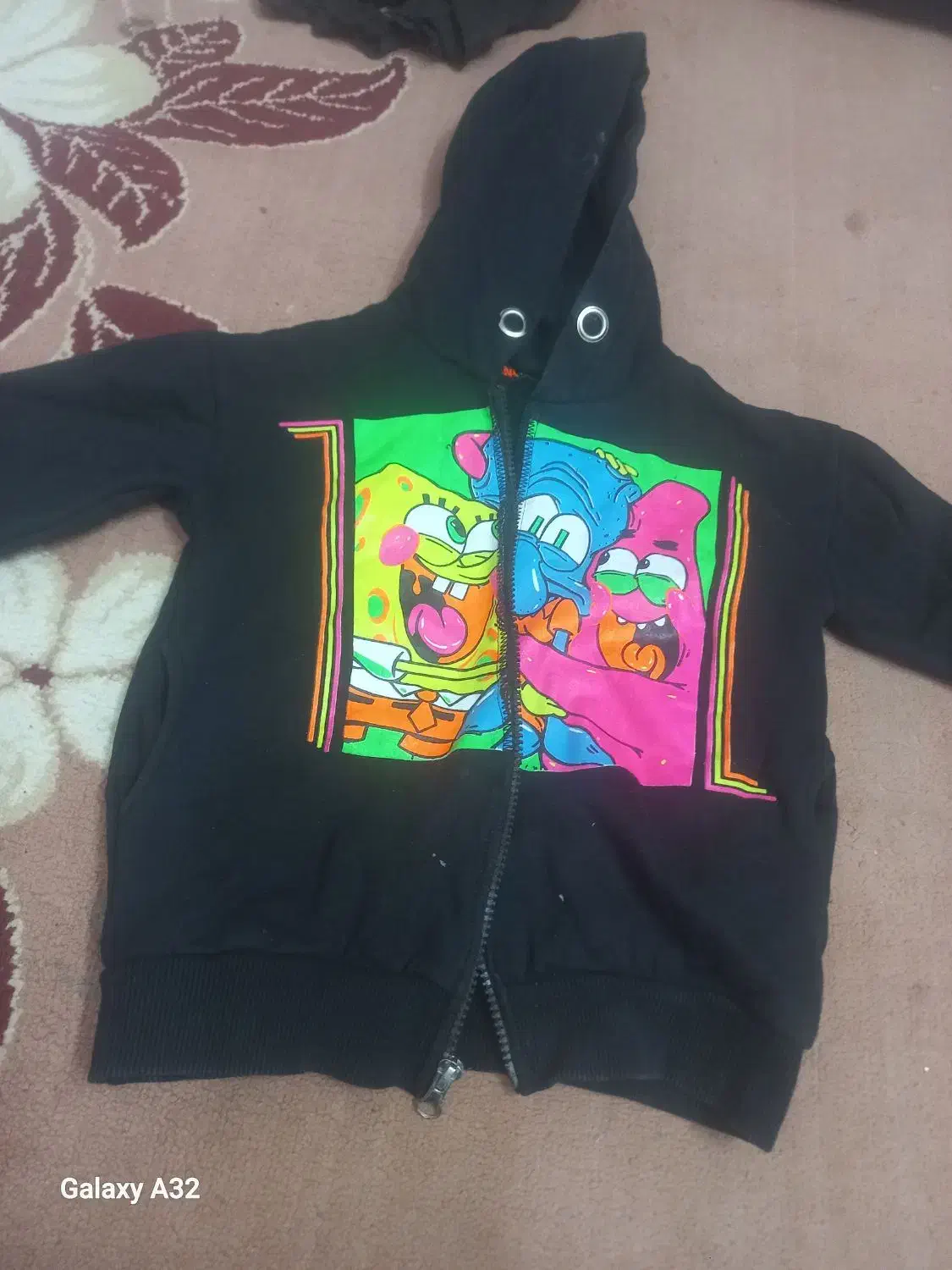 تعدادی زیادلباس|کفش و لباس بچه|زاهدان, |دیوار