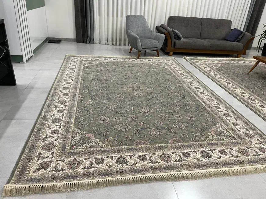 ۲ تخته فرش ۹ متری و ۱ تخته ۶ متری و یک فرش گرد|فرش|شهریار, شهرک وائین|دیوار