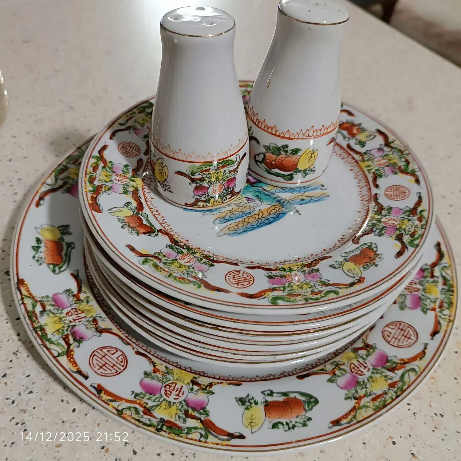 سرویس میوه خوری قدیمی|ظروف سرو و پذیرایی|شاهینشهر, حافظ شمالی|دیوار