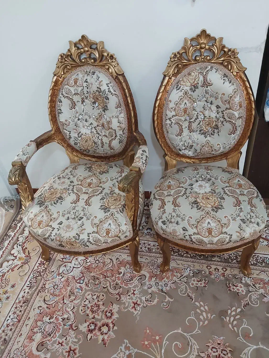 حراج لوازم منزل مبل و ویترین و ظروف کریستالی|حراج|تهران, شهرک گلها (تهرانسر)|دیوار