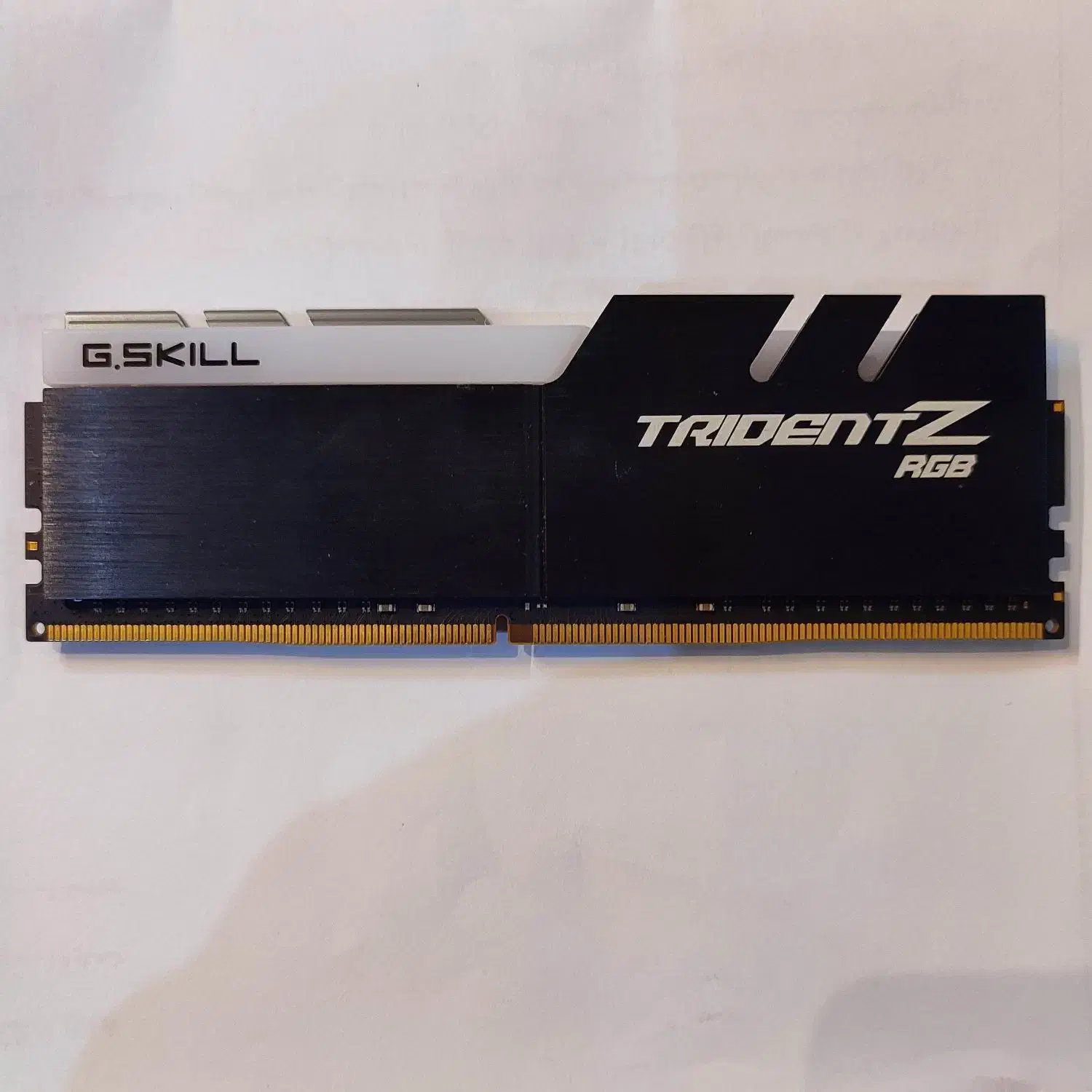 رم Gskill trident Z 32 ddr4|قطعات و لوازم جانبی رایانه|اصفهان, مهدی آباد|دیوار