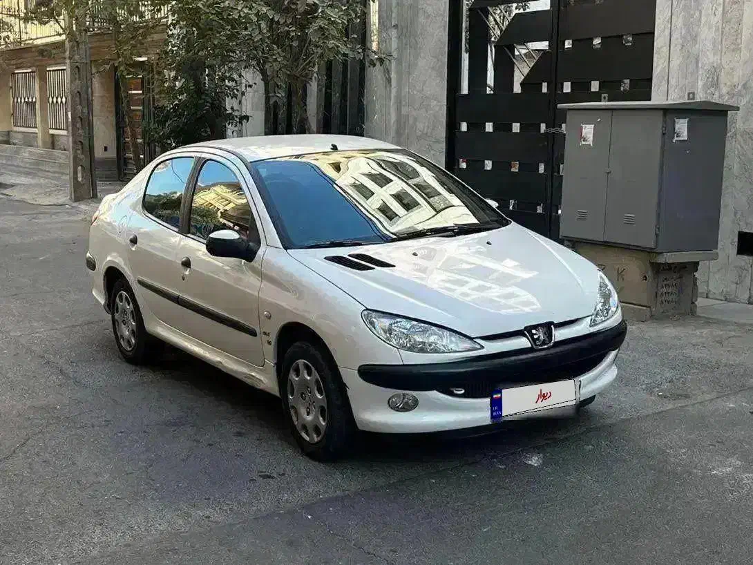 پژو ۲۰۶ صندوقدار v9|خودرو سواری و وانت|تهران, صادقیه|دیوار