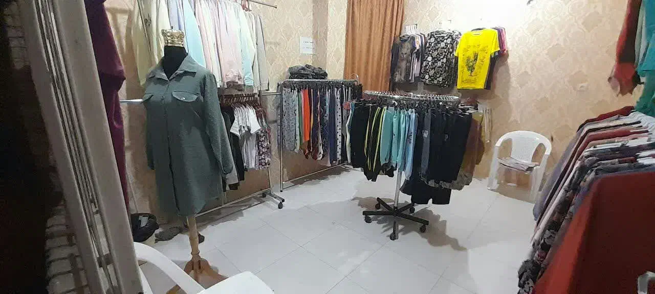 هرچی برداری ۱۸۰ تومان|لباس|شهرکرد, |دیوار