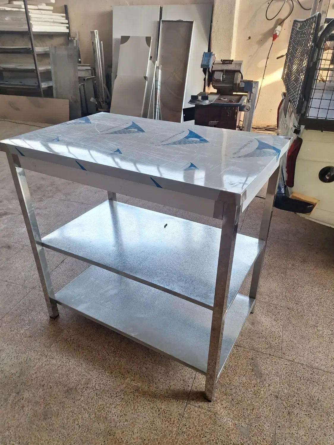 میز کار استیل|کافی‌شاپ و رستوران|تهران, فلسطین (میدان انقلاب)|دیوار