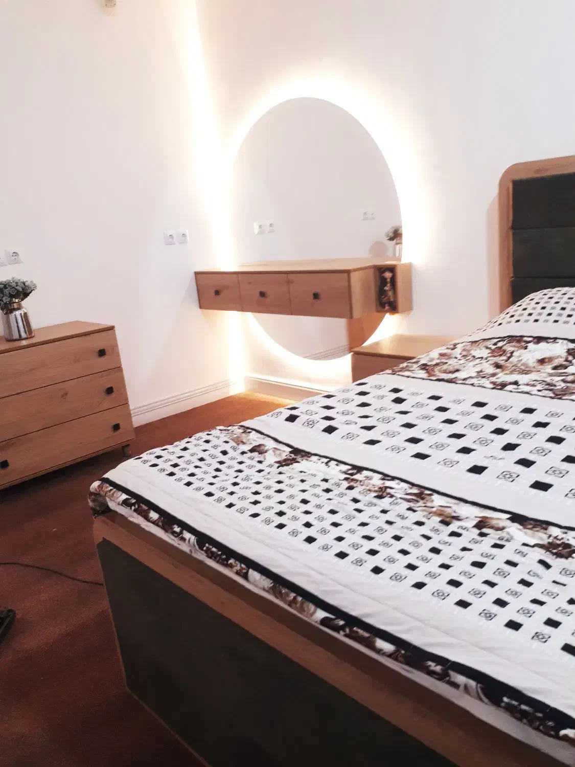 کابینت و کمد دیواری و تمامی مصنوعات چوبی|خدمات پیشه و مهارت|بهبهان, |دیوار